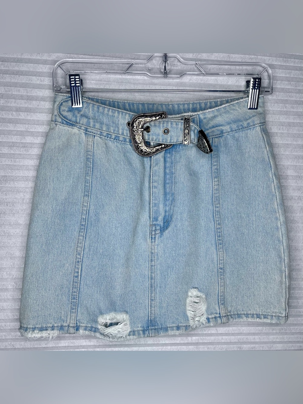Lelis Buckle Up Denim Mini Skirt Washed Denim Distressed Cowgirl Festival Small